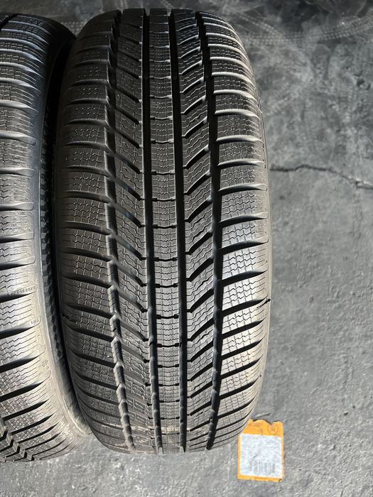 4 anvelope de iarna 215/55/17 Continental 8 mm DOT 2022!