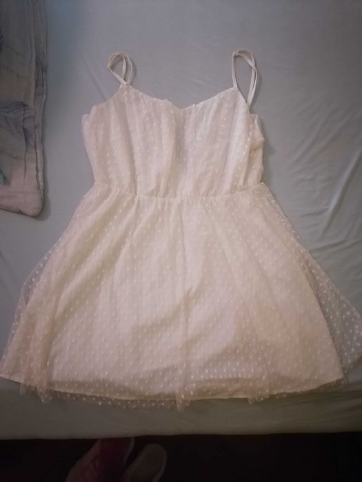 Къса Бяла  рокля H&M