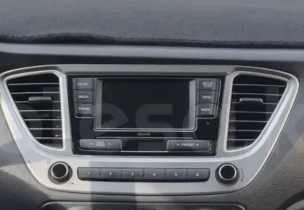 Продам магнитолу