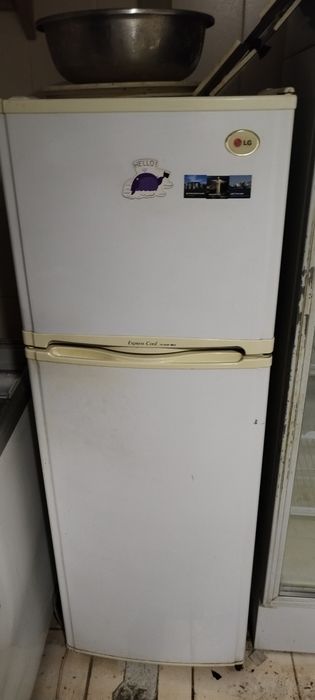 Холодильник LG б/у рабочий