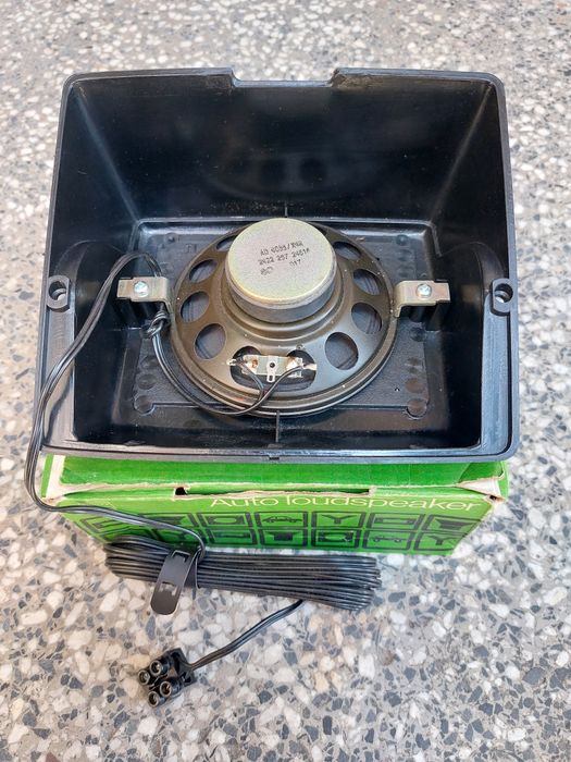 Високоговорител за кола Phillips / Auto loudspeaker Phillips