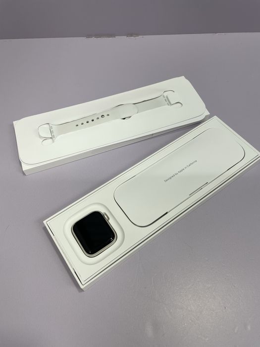 Apple Watch SE 2 40mm / #CР26368