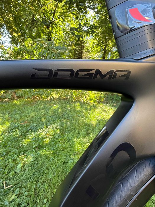 Cursiera carbon Pinarelo Dogma F full Ultegra Di2 2x12 2024 zero km