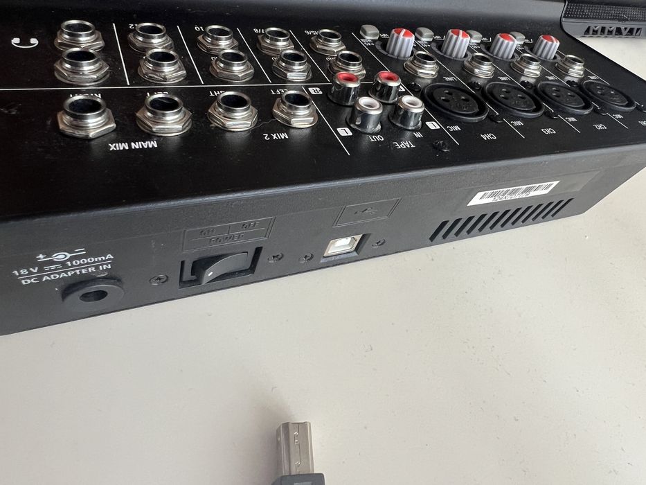 Vând Samson MixPad MXP124 audio mixer