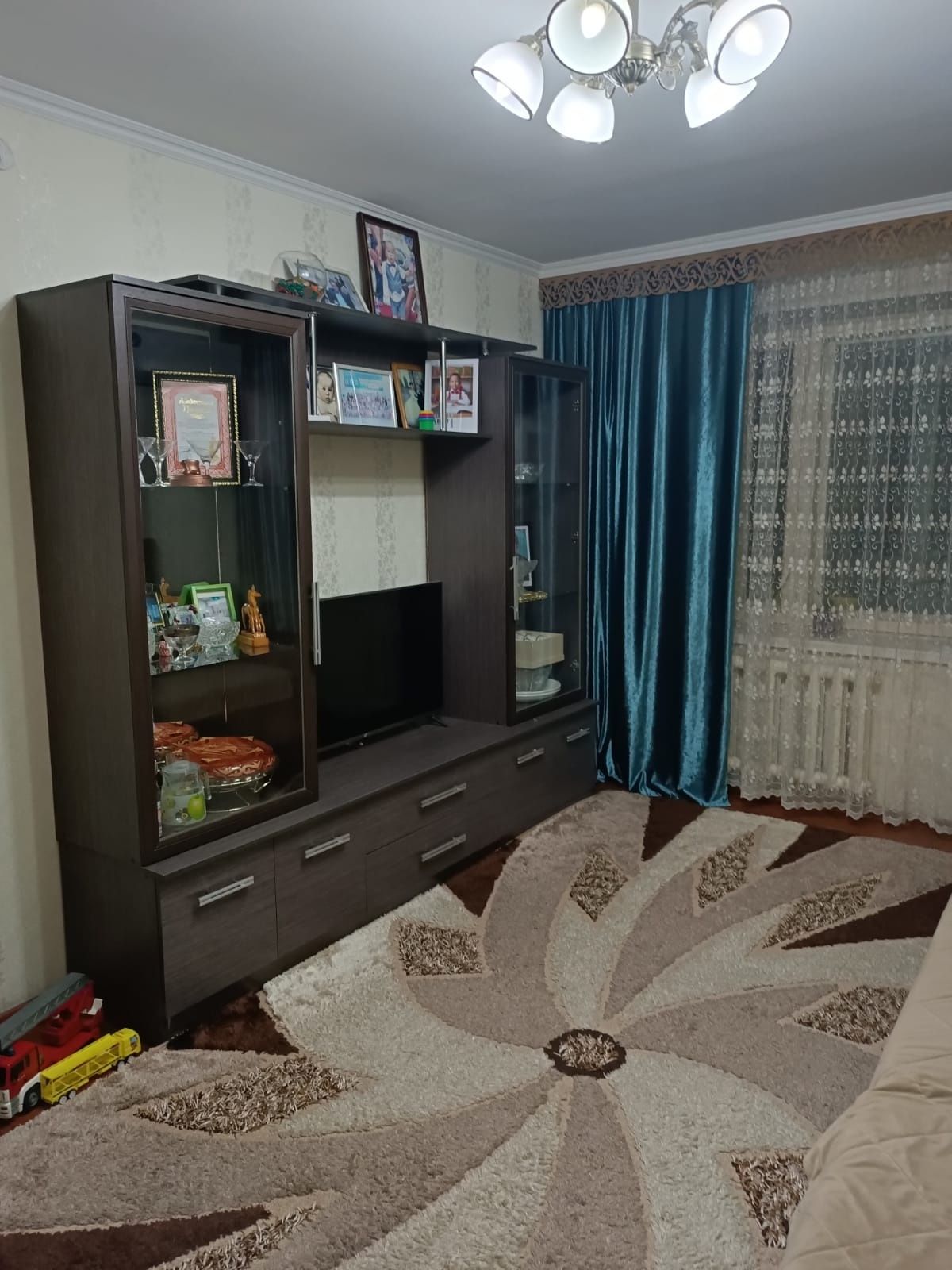 Горка в гостиную
