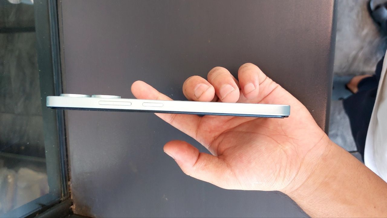 Redmi 13C sotiladi Xali yengi telfon