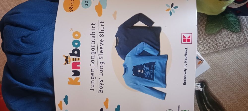 Нови детски блузи 98-104