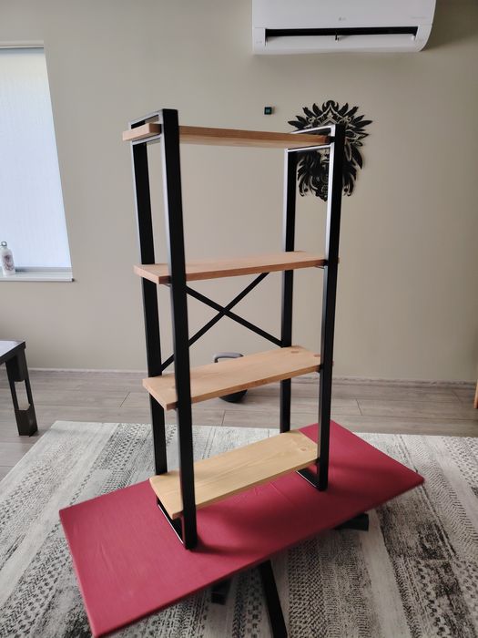 Етажерки в индустриален стил