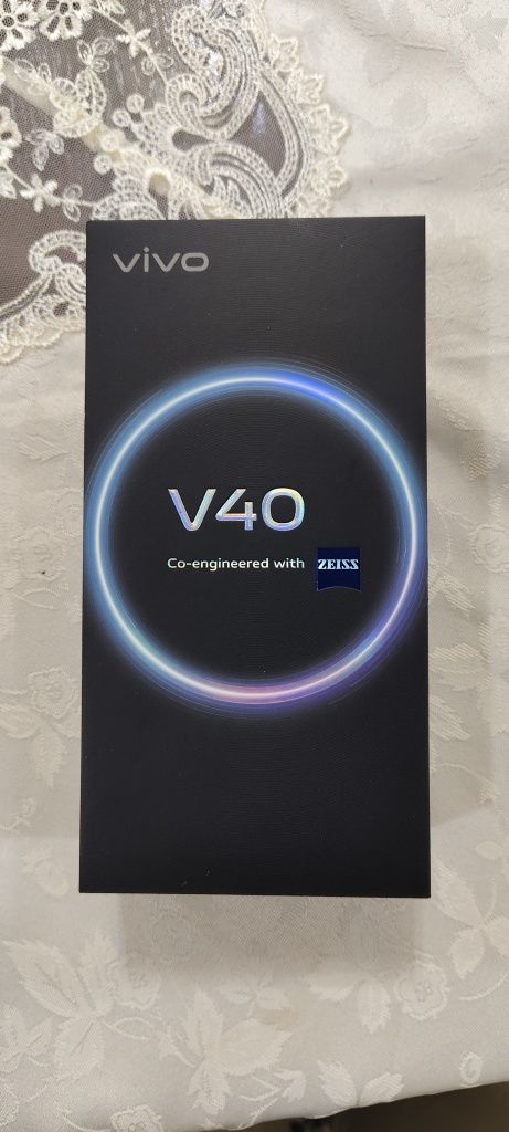 Телефон сотилади Vivo V40
