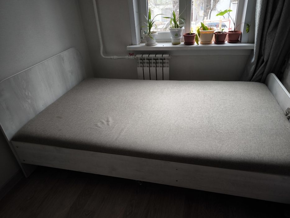 Кровать полуторка 120*200