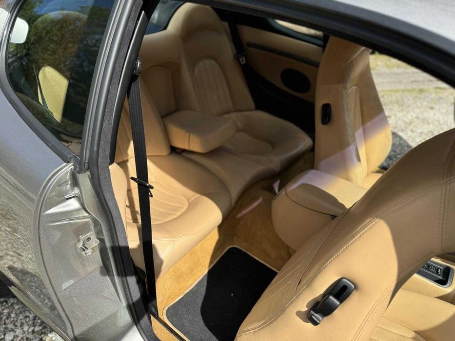 Maserati 4200 GT – O Piesă de Exceptie cu Motor Ferrari F136 V8