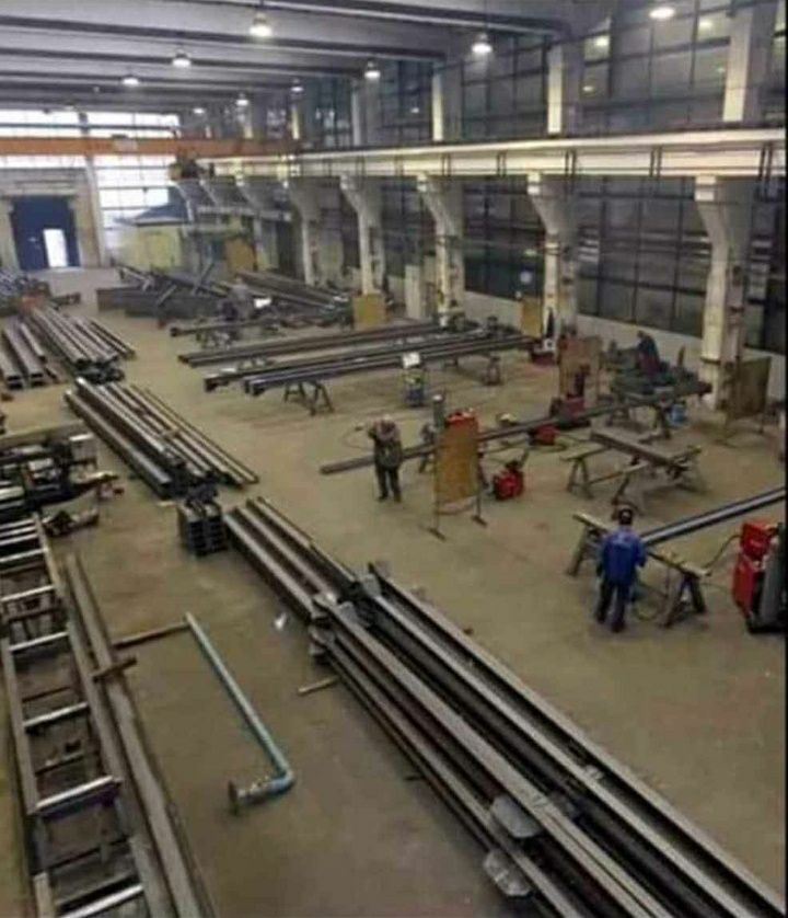 Vând hală metalică 10 cu 10