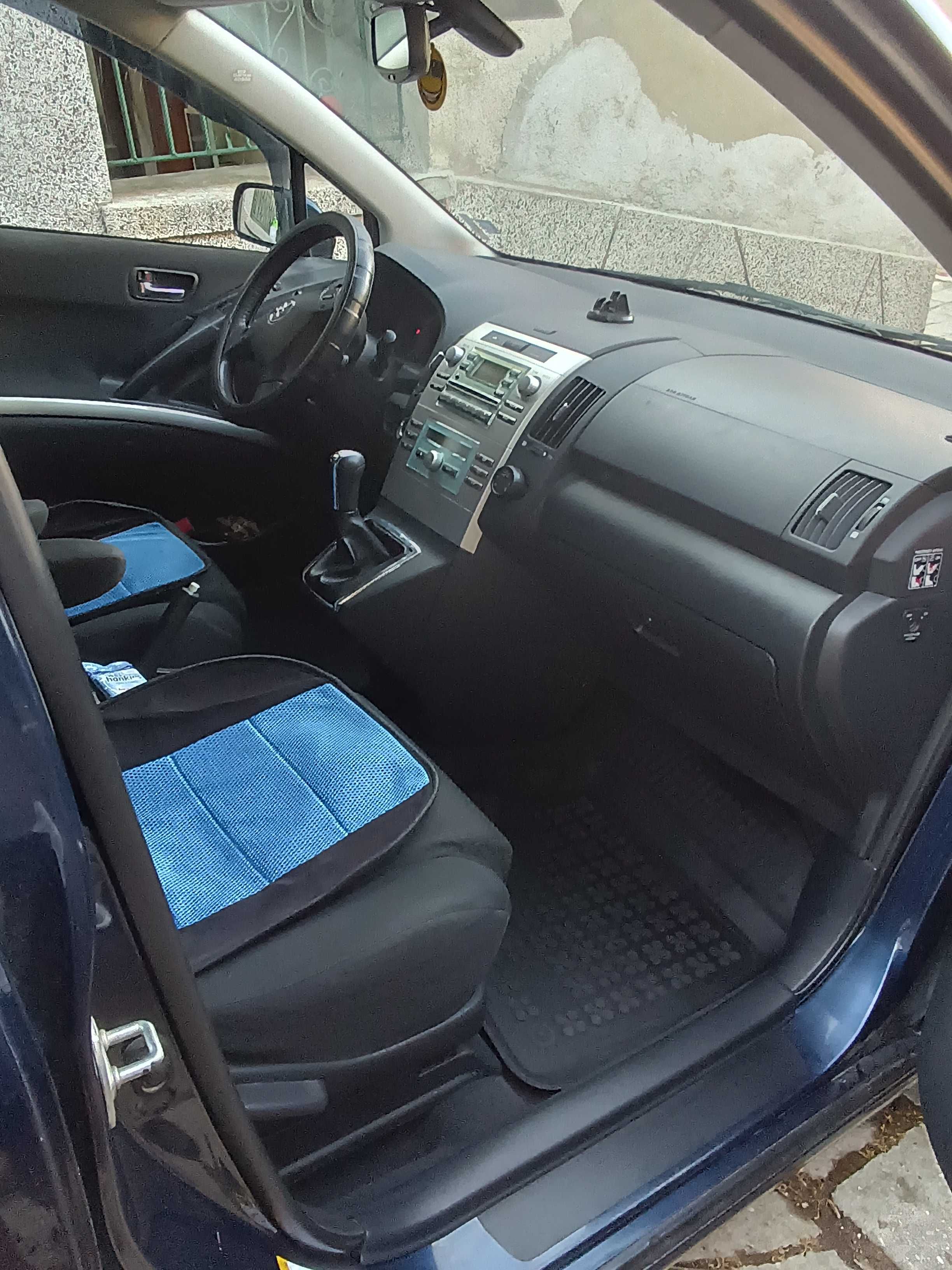 Toyota Corolla verso