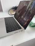Продам Macbook pro 2023