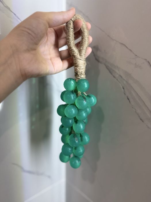 Трендовое мыло виноград