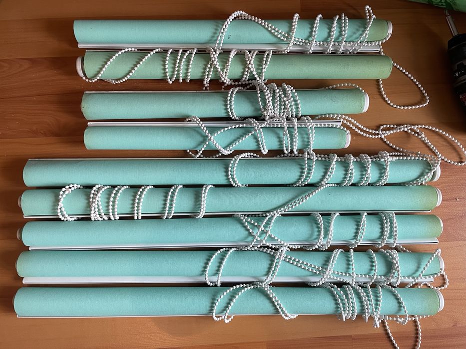 Jaluzele tip rulou 9 bucati se dau la SET