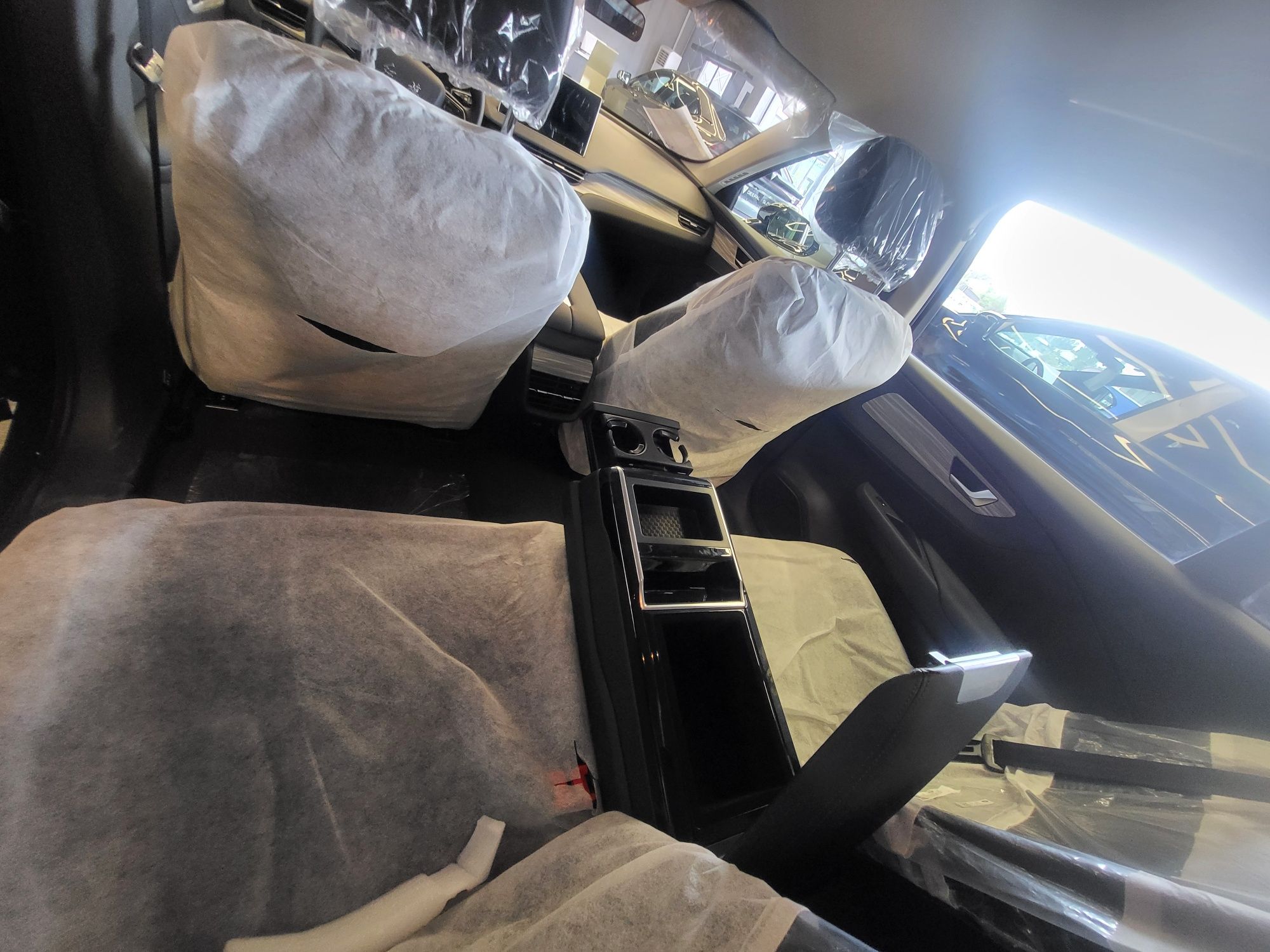 Hongqi EQM-5 502KM FULL