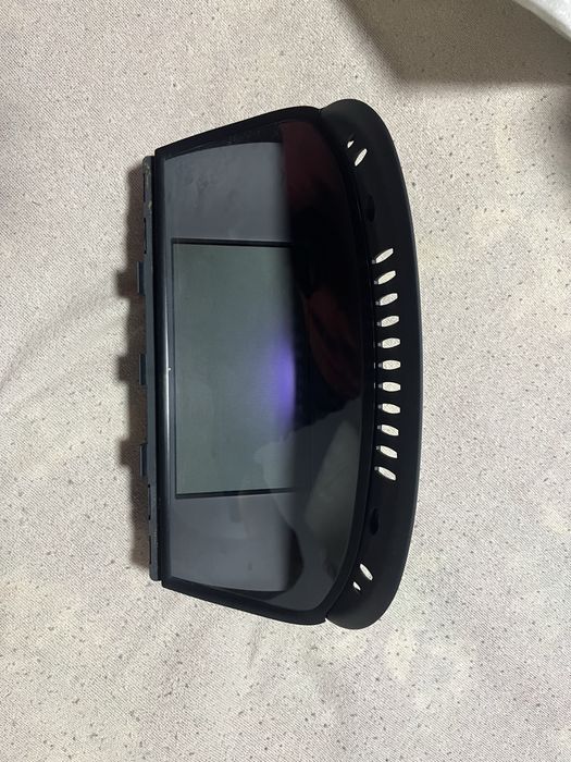 Ceasuri bord bmw e60 si navigatie mica