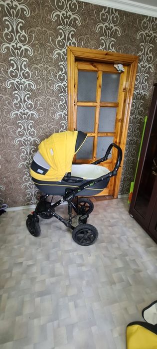 Продам коляски детские