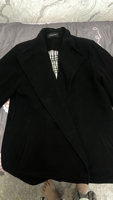 пальто продается