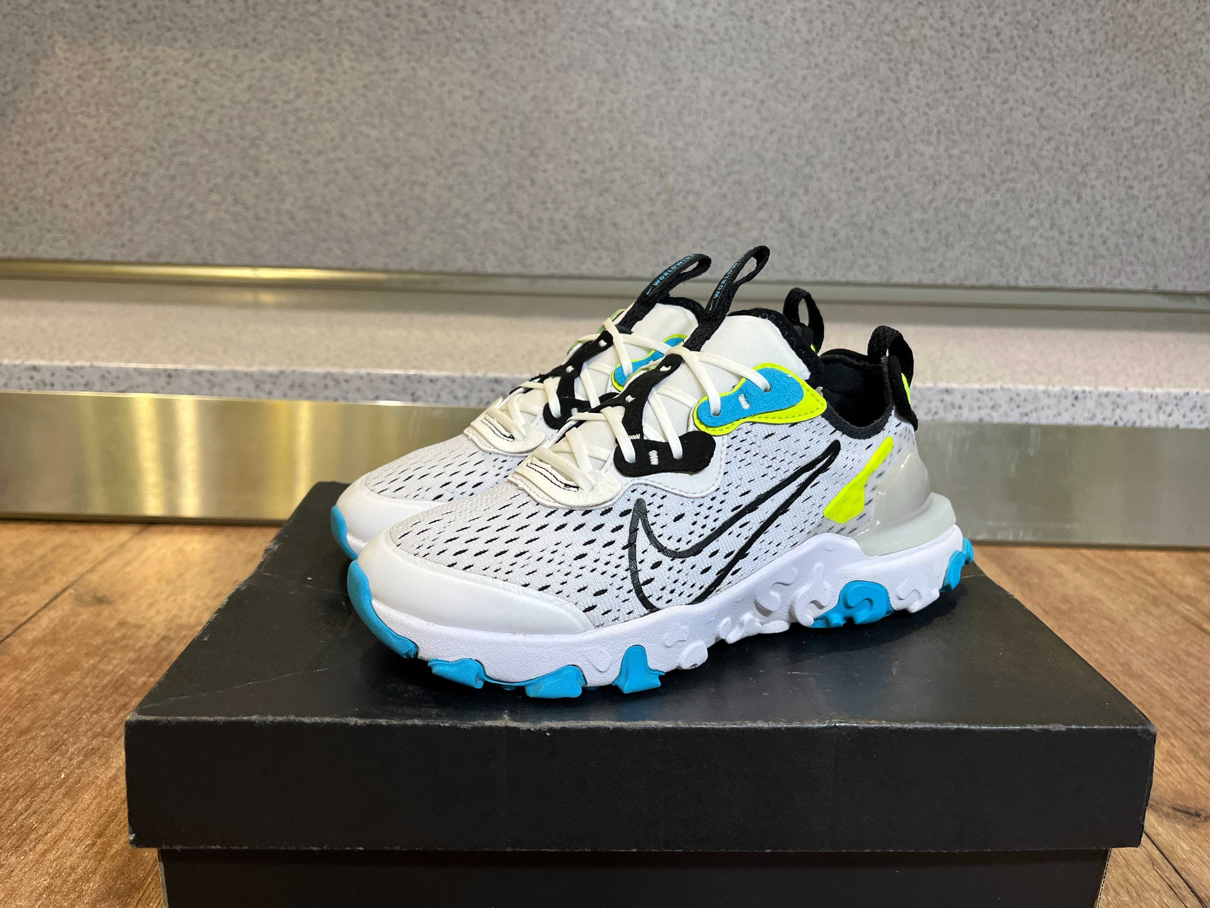 ОРИГИНАЛНИ *** Nike React Vision Worldwide / White Black Volt