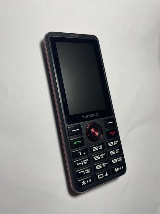 Продам 2 новых сотовых телефона