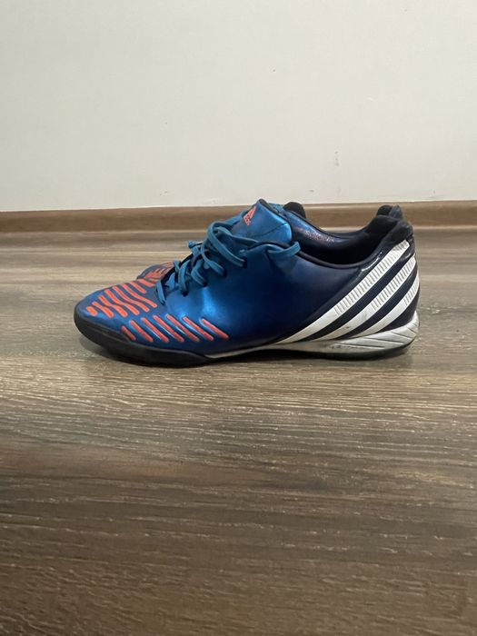 Adidas predator