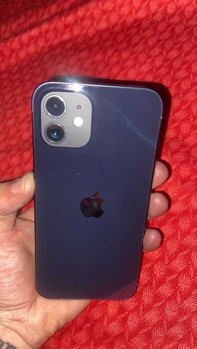 iPhone 12 85% sanatate