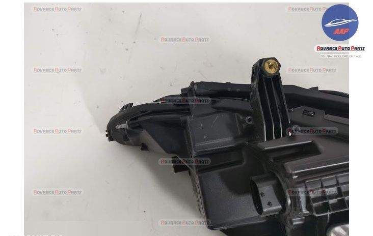 Фар Дясно оригинален ПЪЛЕН LED КОМПЛЕКТ Ленд Роувър Дискавъри Спорт 1