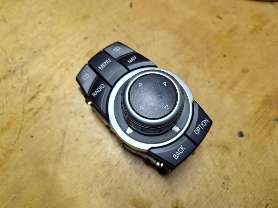 iDrive джойстик за BMW CIC E90 E91 E92 E81 E87 E84 E60 E61 E63 E70 E71