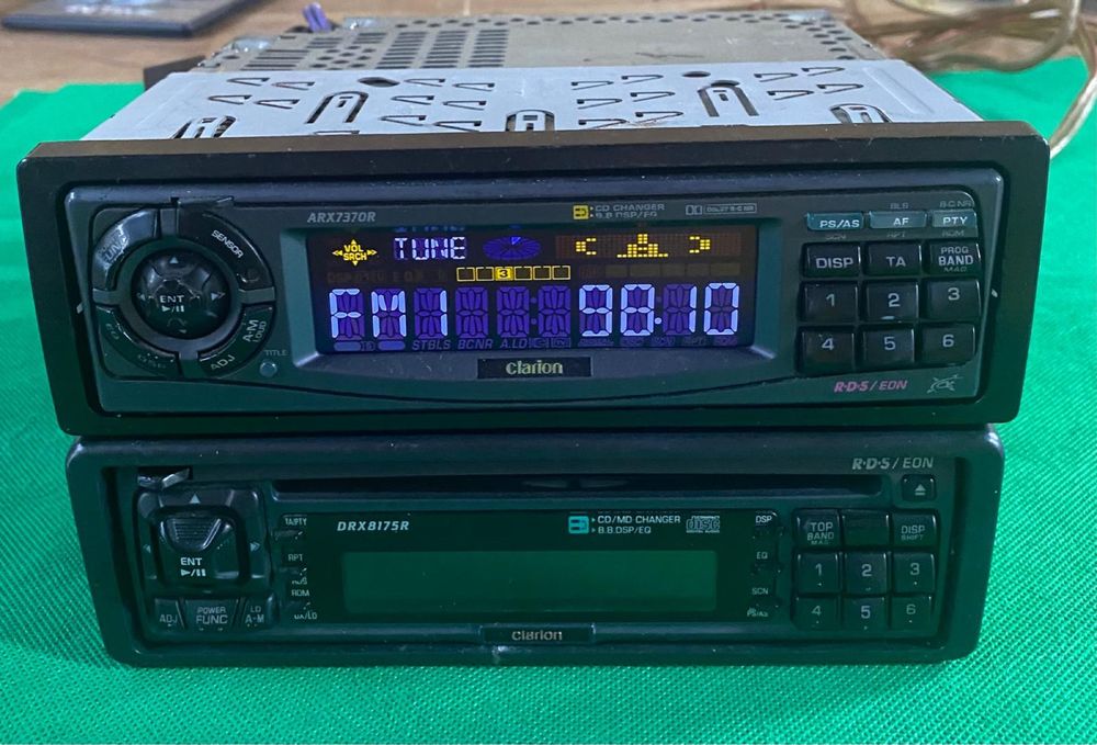 Player auto Clarion DRX 8175R/ARX 7370R-adaptor BT Usb