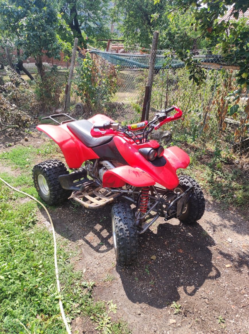 Продавам Хонда ТРХ400ЕХ