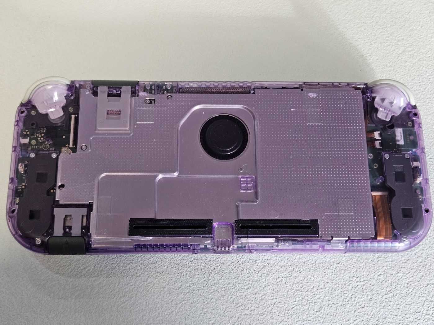Vand Nintendo Switch lite Atomic Purple modat cu cip