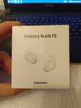 Беспроводные наушники белые Galaxy Samsung Buds FE