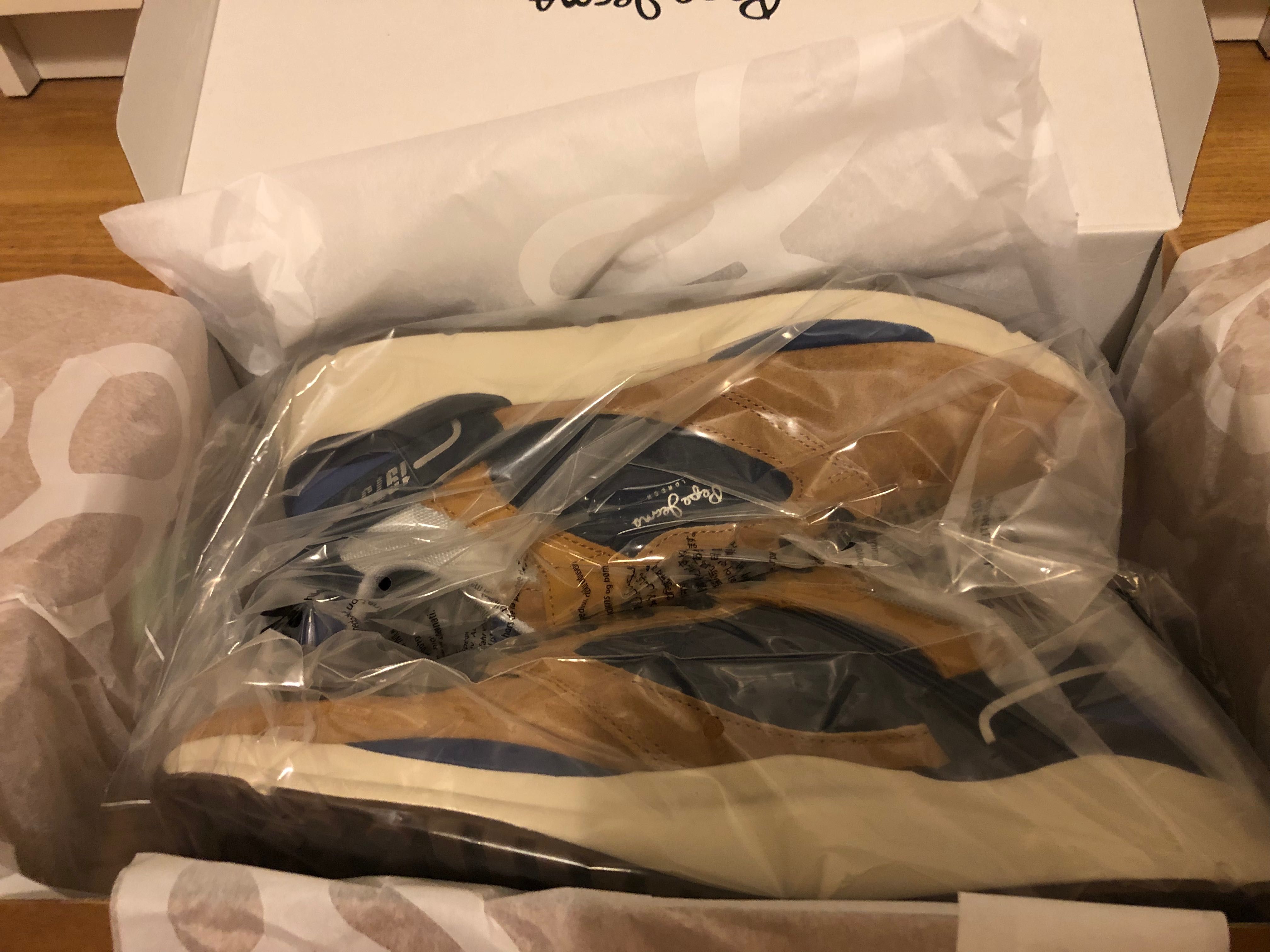 Adidas Pepe Jeans London 42 noi