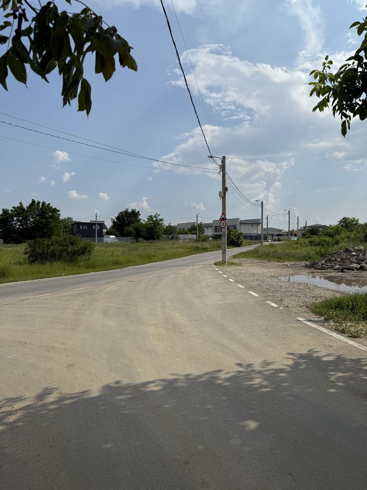 Teren 1000 mp de inchiriat Otopeni