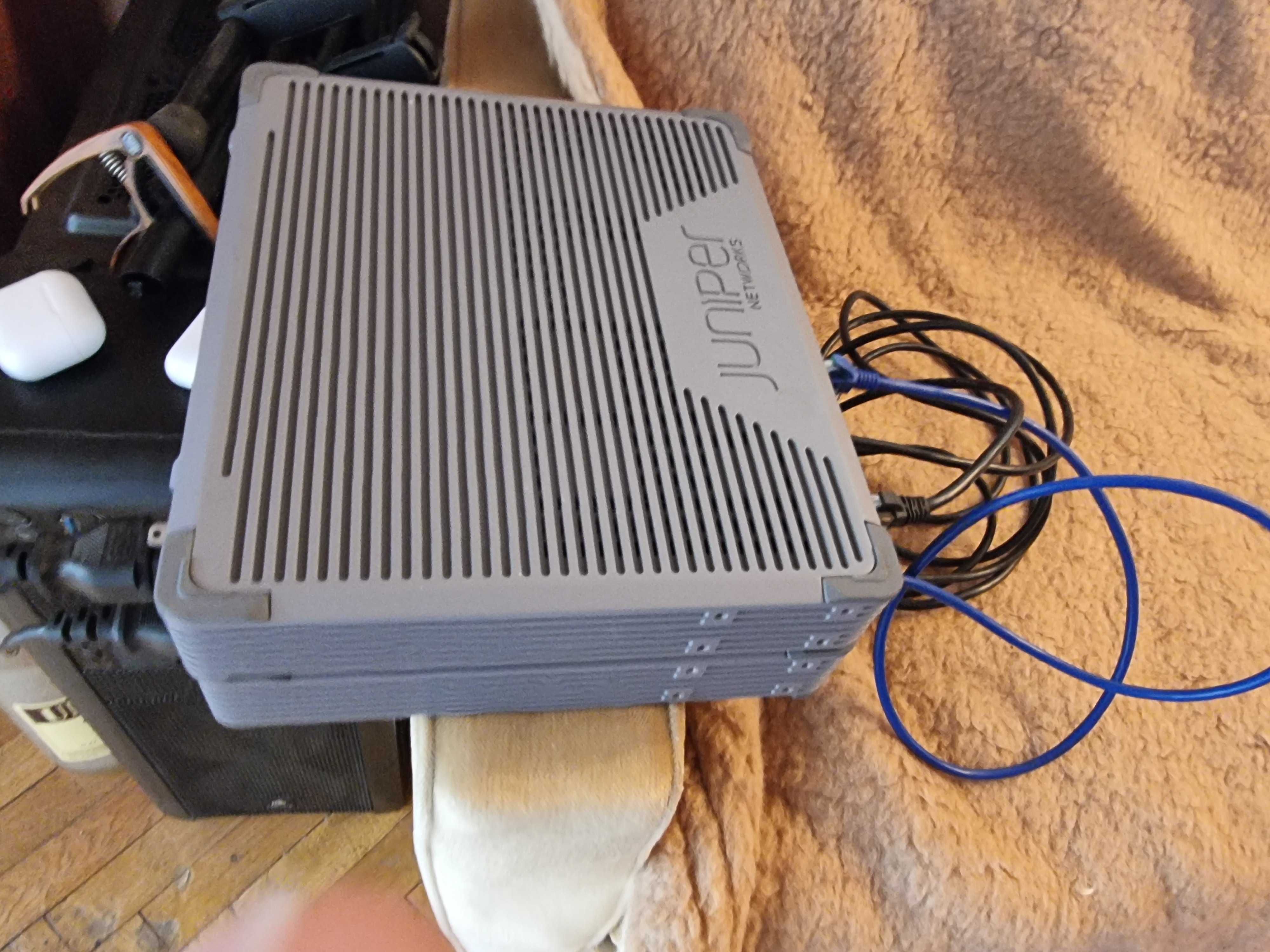 2 switch juniper ex3200-c