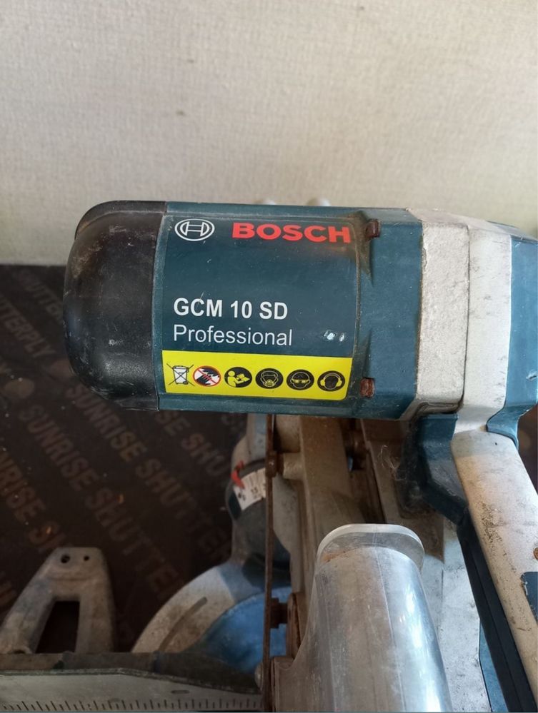Bosch потапящ циркуляр герунг висок клас внос от Англия