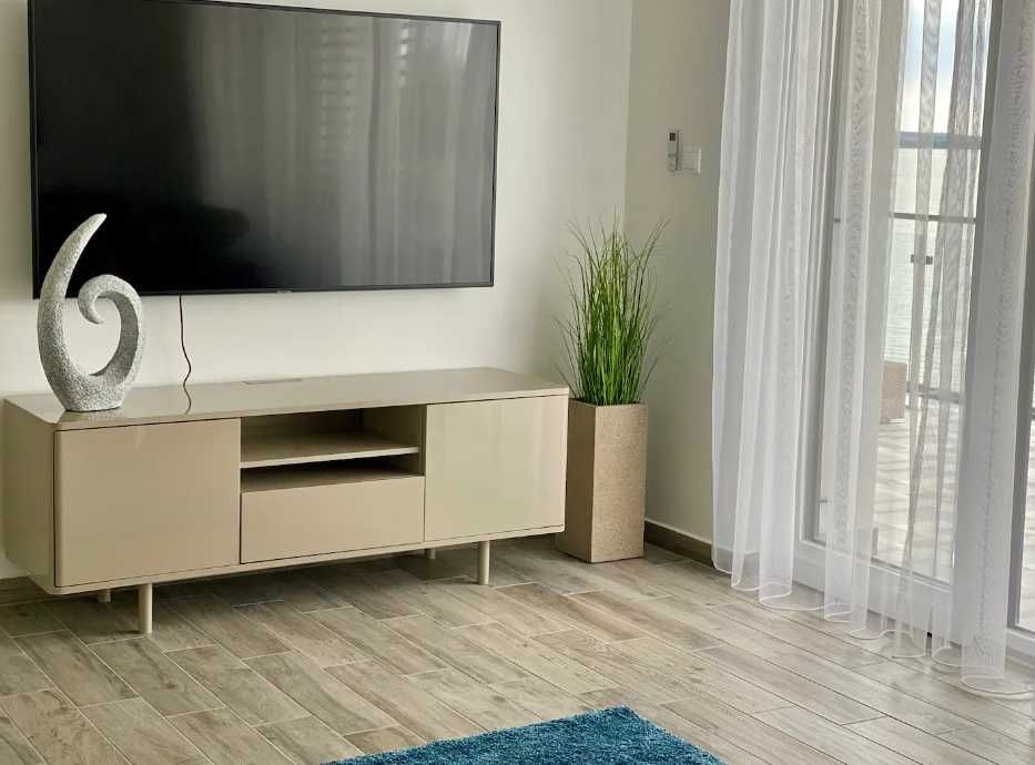 Дава се под наем Двустаен апартамент в Пловдив, Кършияка - 70 кв.м за 331.5 € - Снимка #2