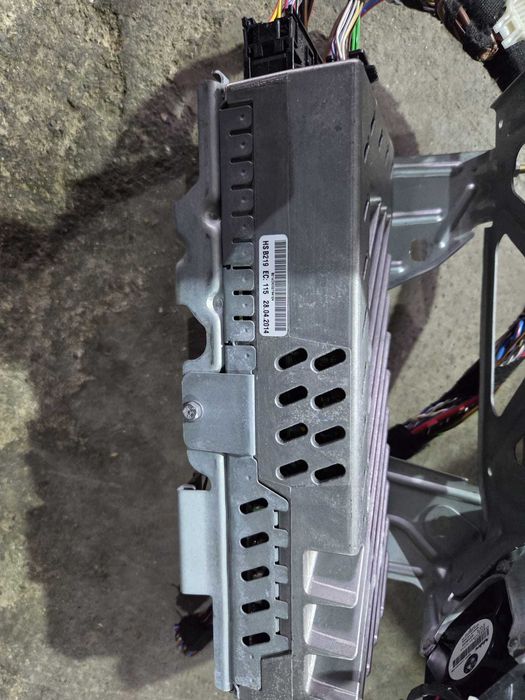 Amplificator harman kardon BMW seria 5 F10 F11 seria 6 F06 F12 F13