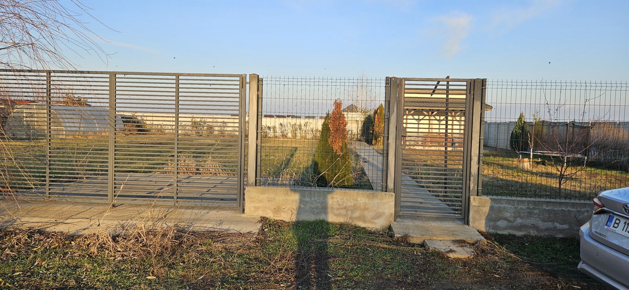 Teren intravilan incluzand casuta gradina+ utilitati, Magurele,