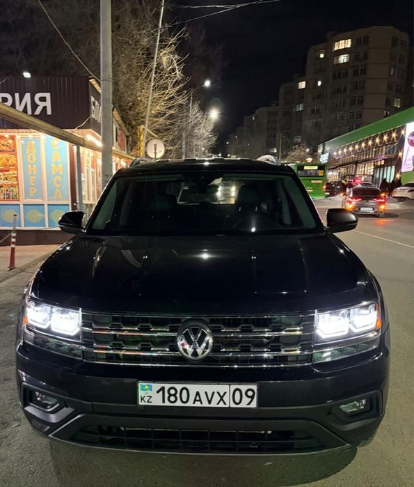 Продам volkswagen atlas 2017