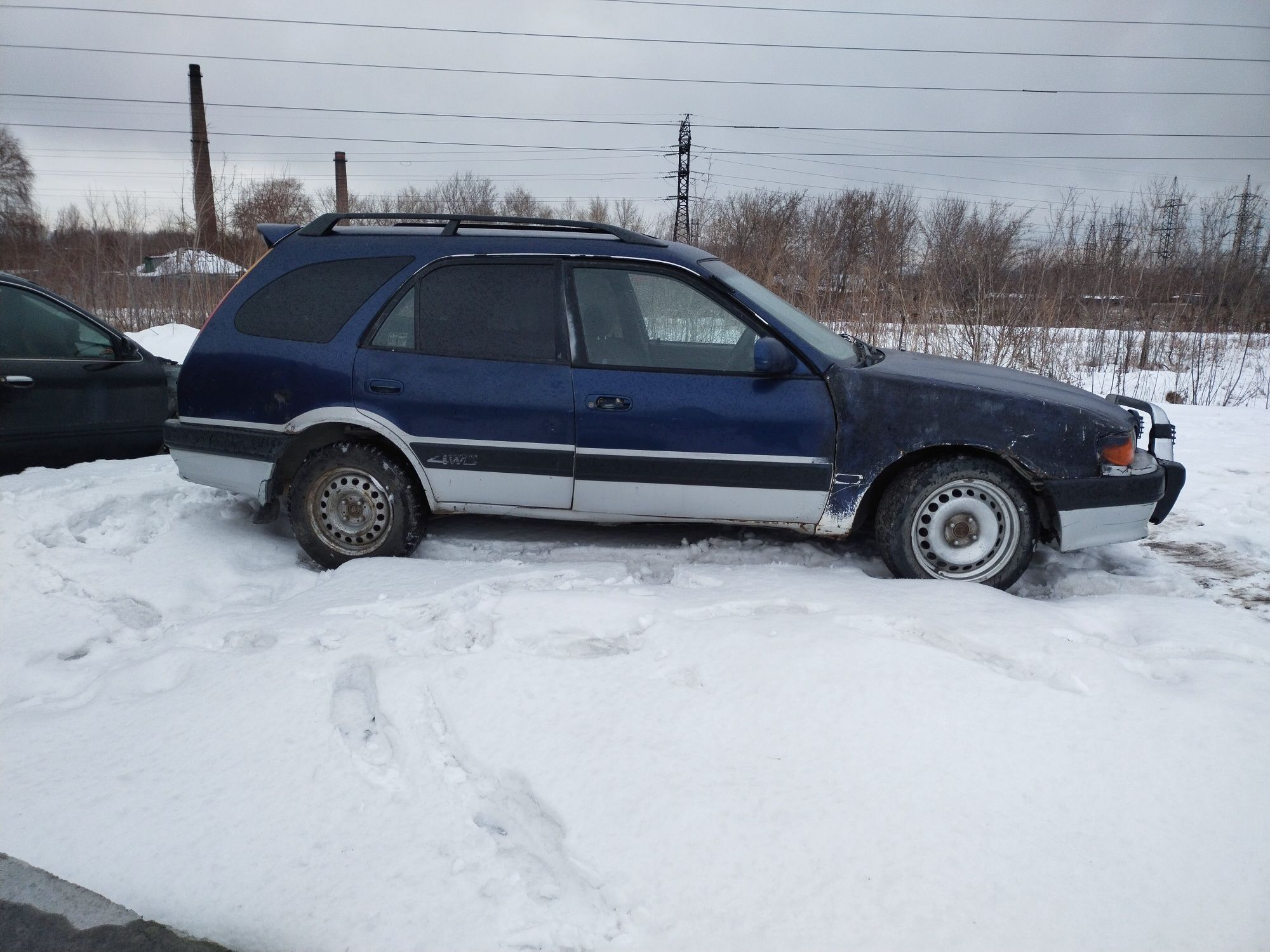 Toyota carib по запчастям.