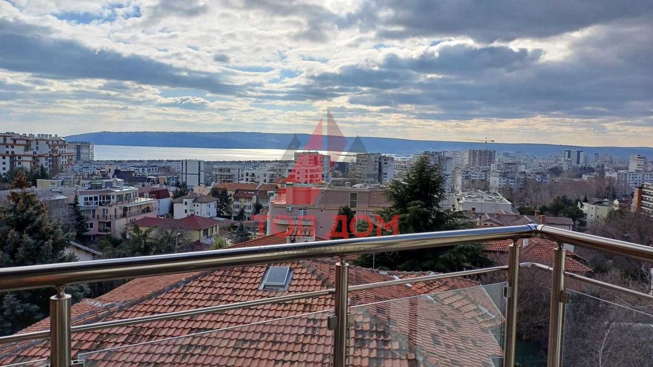Дава се под наем Двустаен апартамент в Варна, Бриз - 64 кв.м за 600 € - Снимка #11