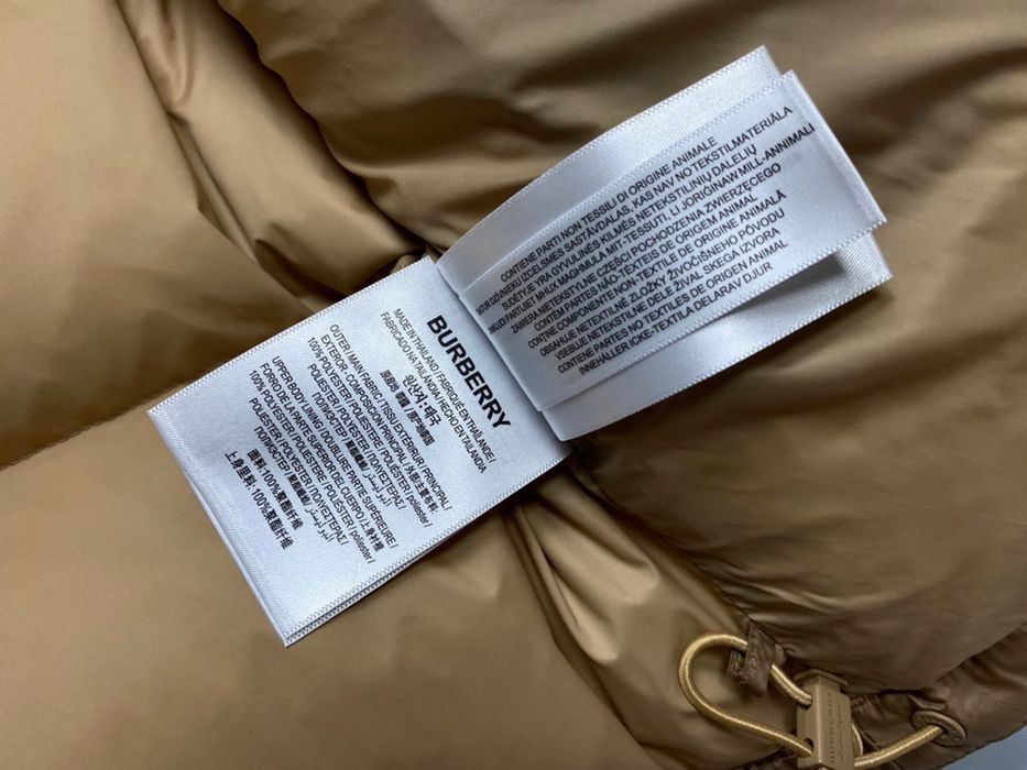 Geaca Burberry , calitate premium , pe comanda , noua , M