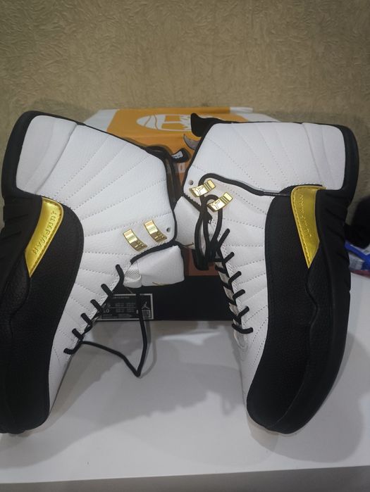 Jordan 12 Retro Royalty