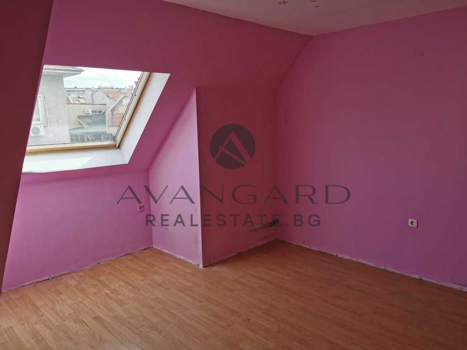 Продава се Тристаен апартамент в Пловдив, Младежки Хълм - 62 кв.м за 1683 €/кв.м - Снимка #4