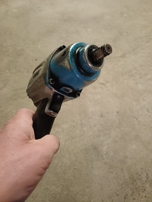 Продавам гайковерт HAZET- 100,00 лв