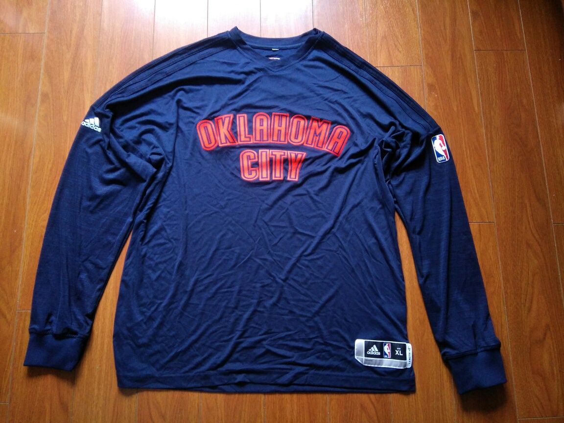 Bluza Adidas NBA Oklahoma City Thunder marimea XL/XXL