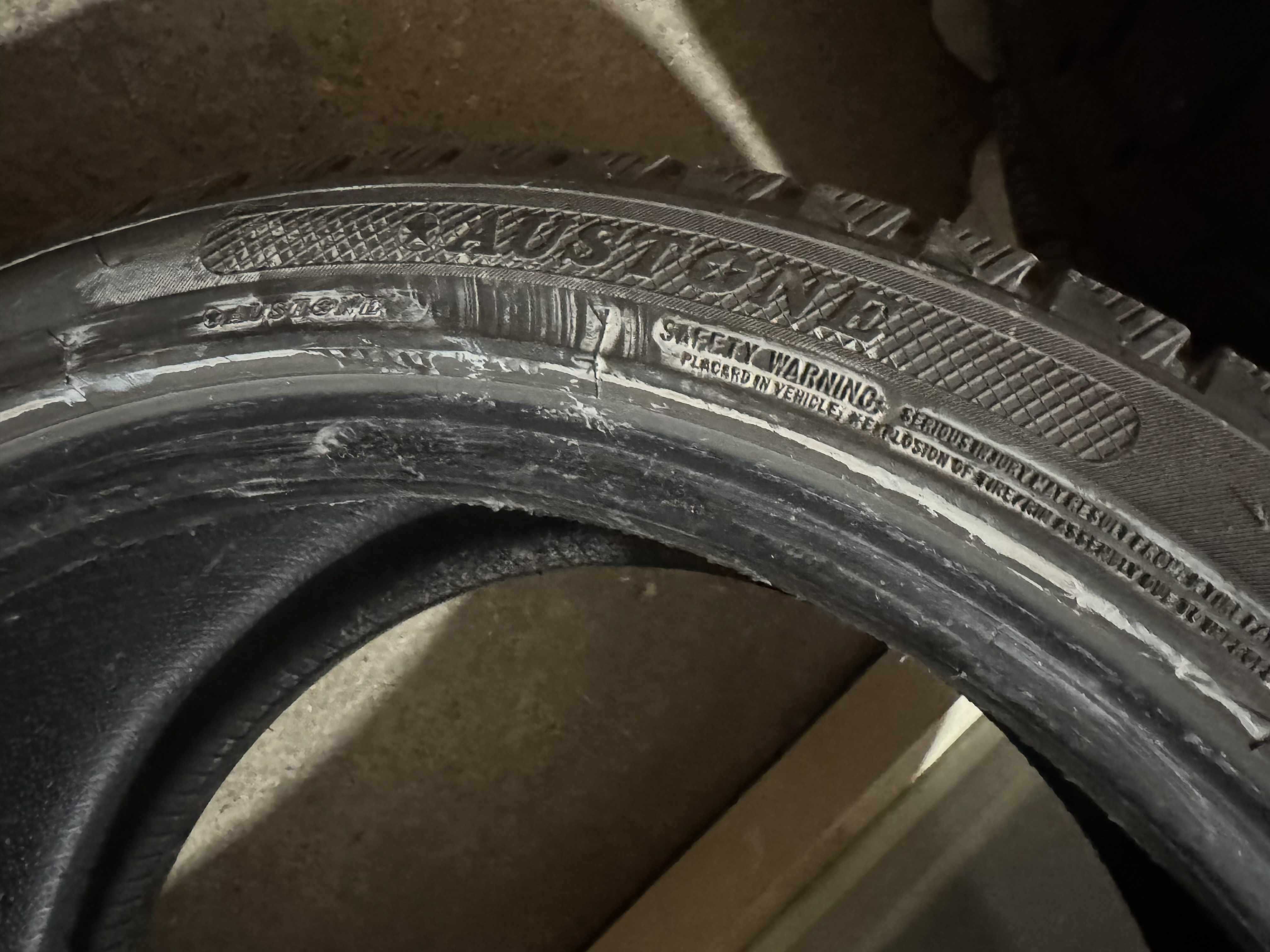 Зимни гуми Austone SP 901 245/40/18